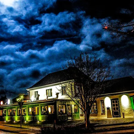 Gleis 12 , Kontaktloser 24-7-check In, Barrierefrei ,smart Tv, W-lan, Parkplatz Kostenlos *