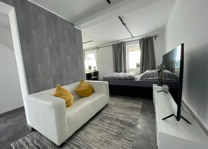 Gleis 12 , Kontaktloser 24-7-check In, Barrierefrei ,smart Tv, W-lan, Parkplatz Kostenlos 巴克贝格